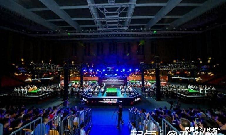 这成了赛场 这成了赛场