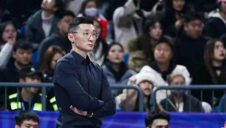 新疆男篮的, 一起聊一聊, 山东男篮的 新疆男篮的, 一起聊一聊, 山东男篮的