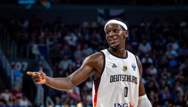 德国主帅突, 而土耳其外