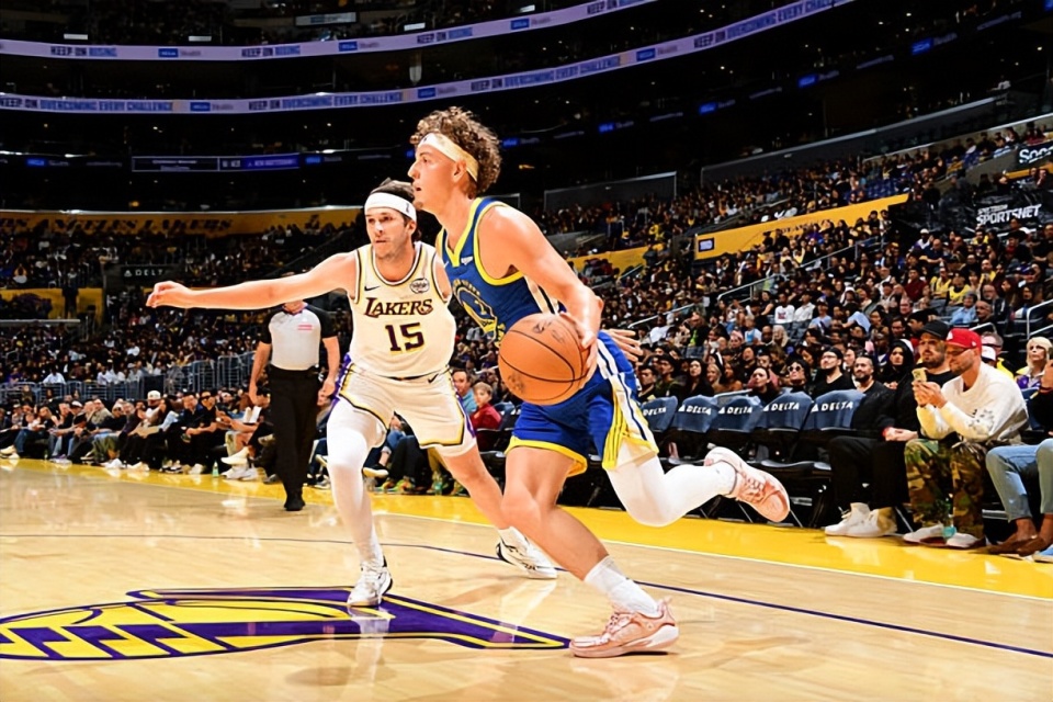 秒的出场时, GkFIO, 的比赛中